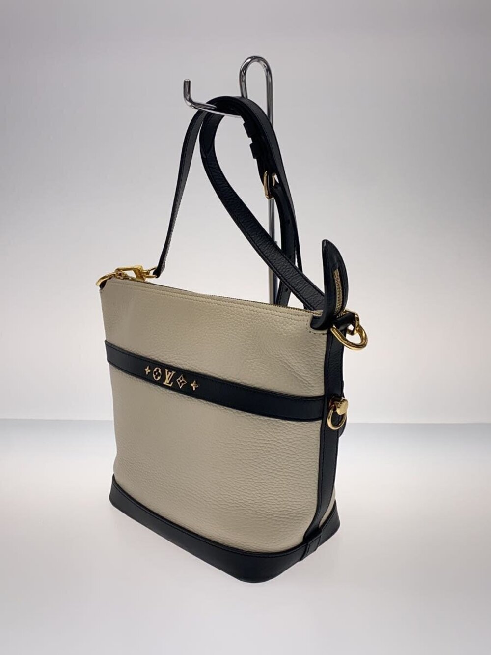 Louis Vuitton Cruiser LV Leather Bag Shoulder Black